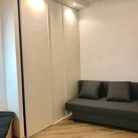 Studio Flambant Neuf Au Centre De Appartamento